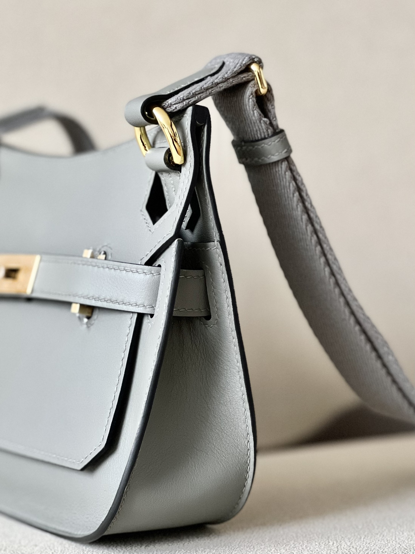 Hermes Jypsiere Mini Shoulder Bag In Grey Swift Leather